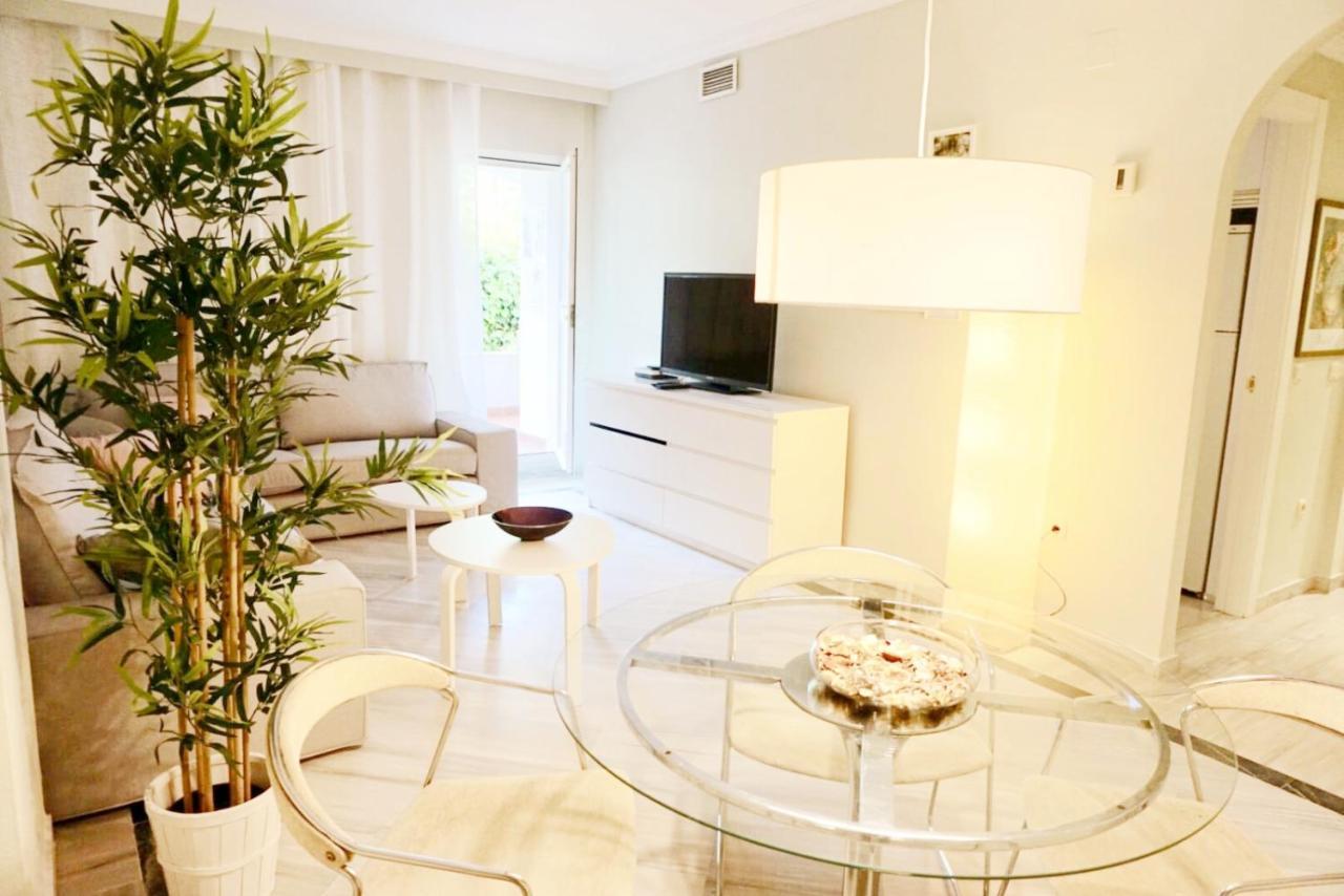 Chez Elo'S Marbella Milla De Oro. Jardin Privado Apartment ภายนอก รูปภาพ